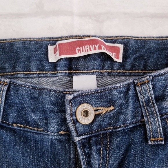 GAP Curvy Flare Jeans Medium Wash 2 - Picture 7 of 7